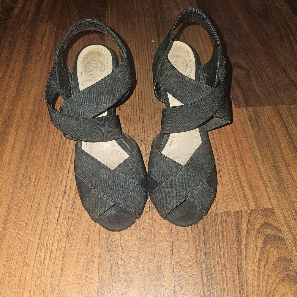 Tory Burch Black Debbie Wedge Suede Strappy Heels Size 7 1/2